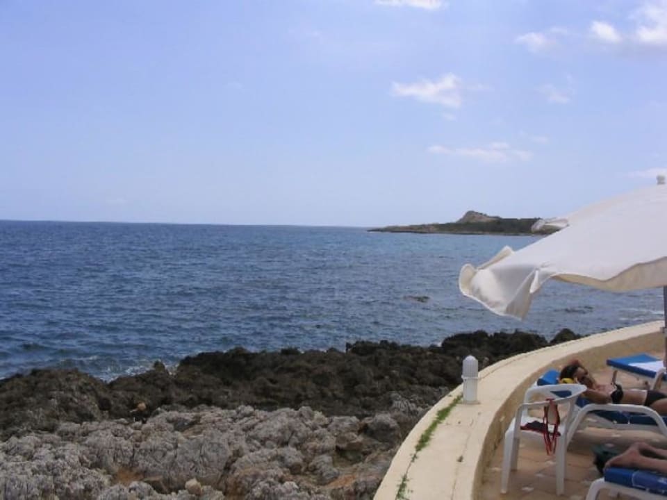 Blick vom Pool auf das Meer Grupotel Aguait Resort & Spa - Adults only