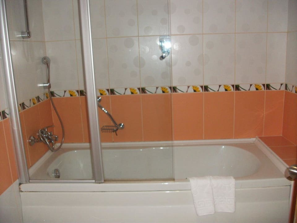 Badewanne mit Duschabtrennung My Home Resort