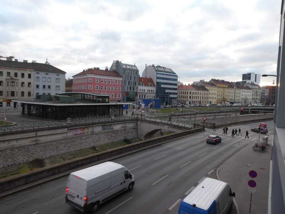 Ausblick Leonardo Hotel Vienna Schönbrunn