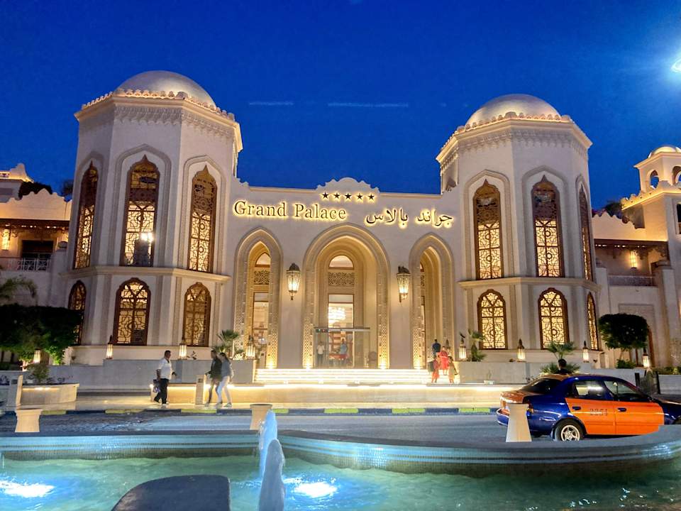 Außenansicht The Grand Palace - Adults only