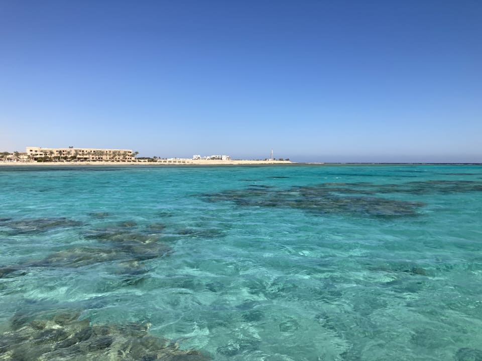 Strand The Breakers Diving & Surfing Lodge