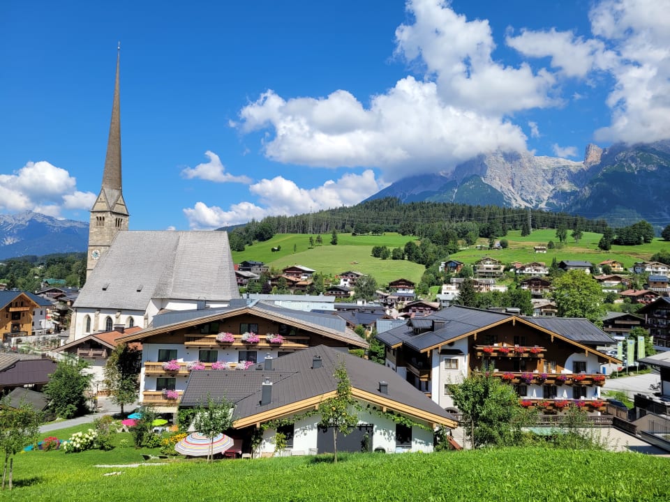 Außenansicht moser - HOCHKÖNIG Genuss Wirtshaus Hotel
