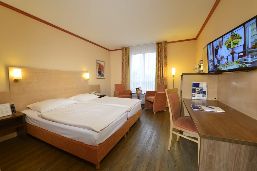 Zimmer ECONTEL Hotel München
