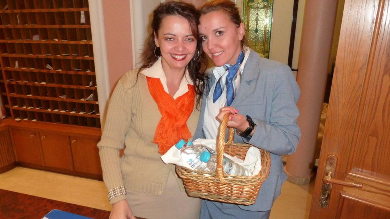 An der Rezeption Hotel Kalithea Mare Palace