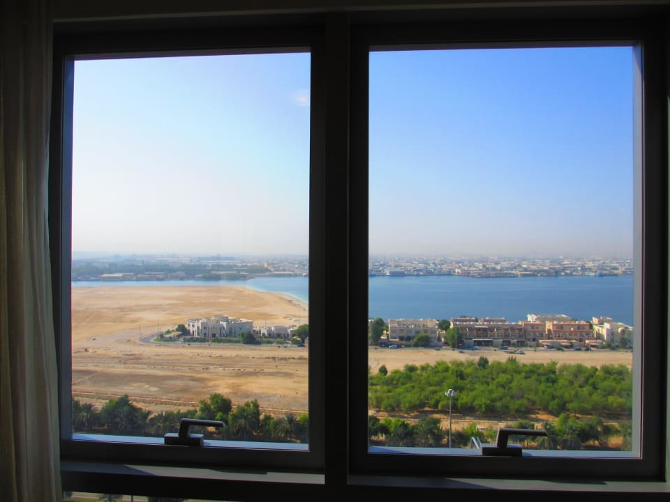 Ausblick Hotel Novotel Abu Dhabi Gate