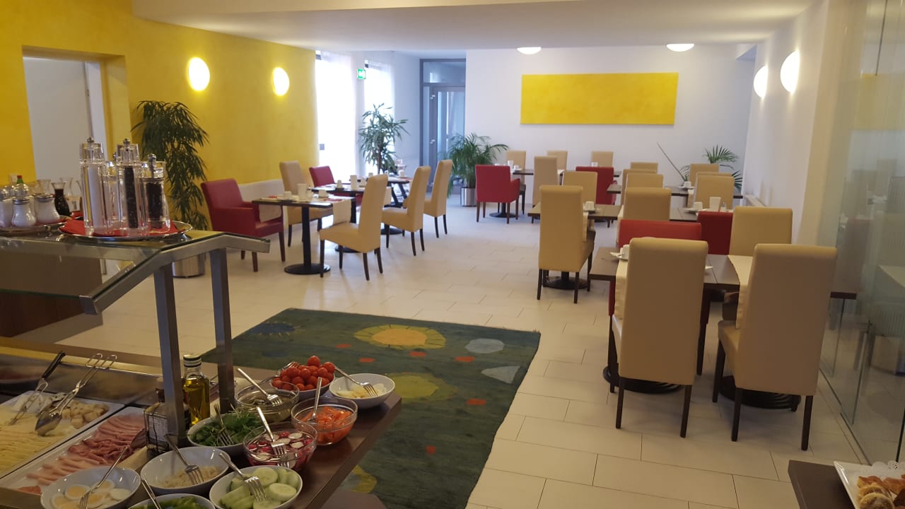 Gastro Hotel Garni Colora