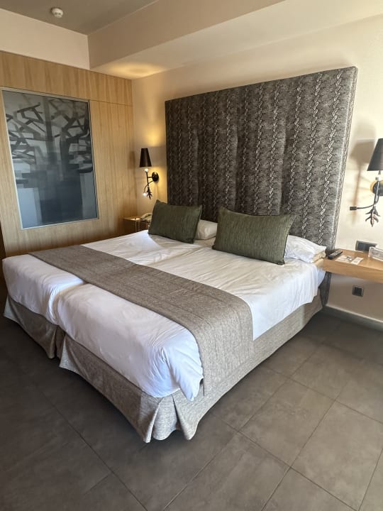 Zimmer Lopesan Baobab Resort