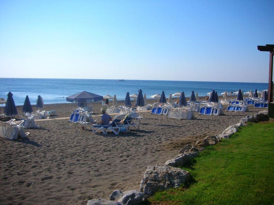 Der Hotelstrand Rodos Palladium Leisure & Wellness