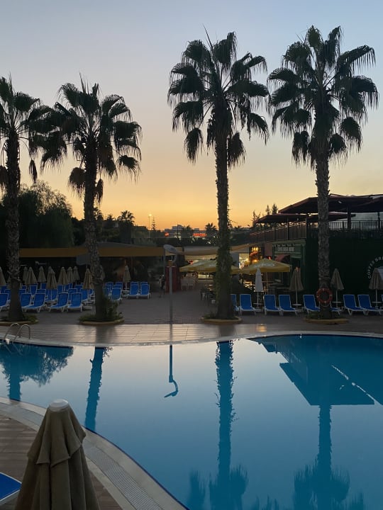 Pool Hane Family Resort