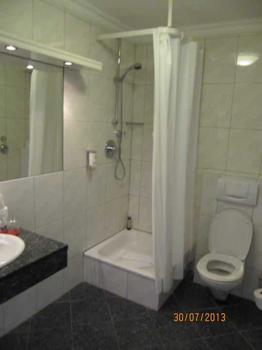 Bad Hotel Vier Jahreszeiten Kühlungsborn