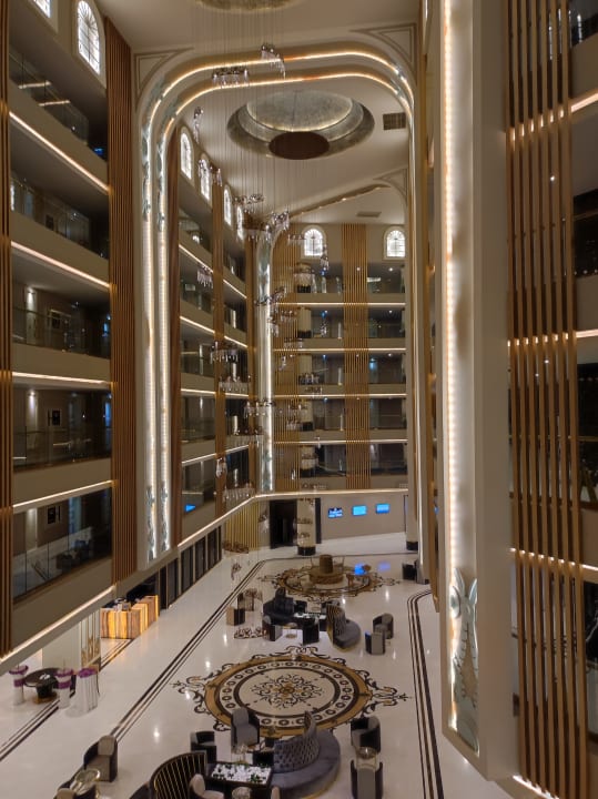 Lobby Haydarpasha Palace