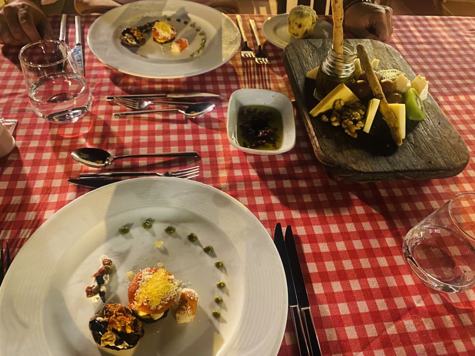 Gastro Salamis Bay Conti Resort Hotel & Casino