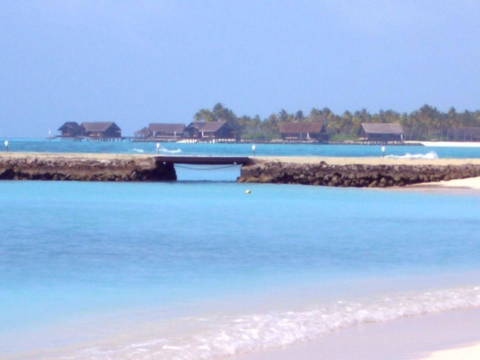 Blick auf Rheeti Ra Summer Island Maldives