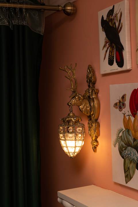 Zimmer Boutique apartments Mason in historical Odessa