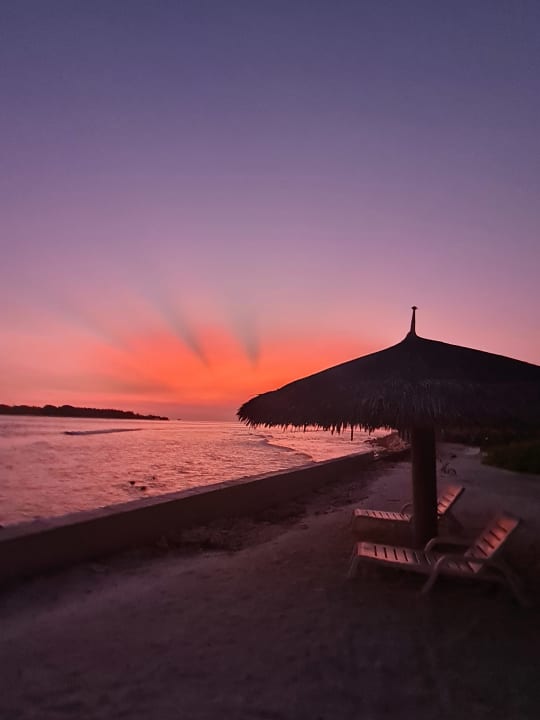 Strand Adaaran Select Hudhuran Fushi - Premium All Inclusive