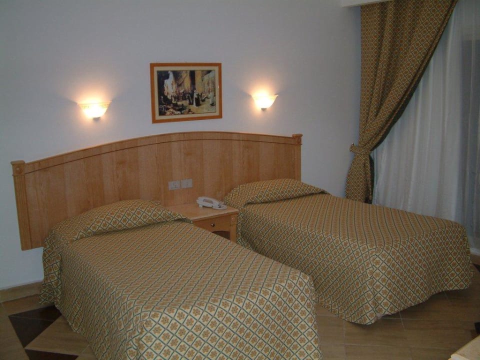 Betten im Zimmer Pickalbatros Aqua Vista Resort - Hurghada