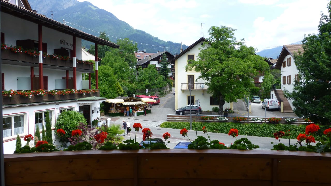Balkonseite zur Hauptstraße Panoramahotel Am Sonnenhang