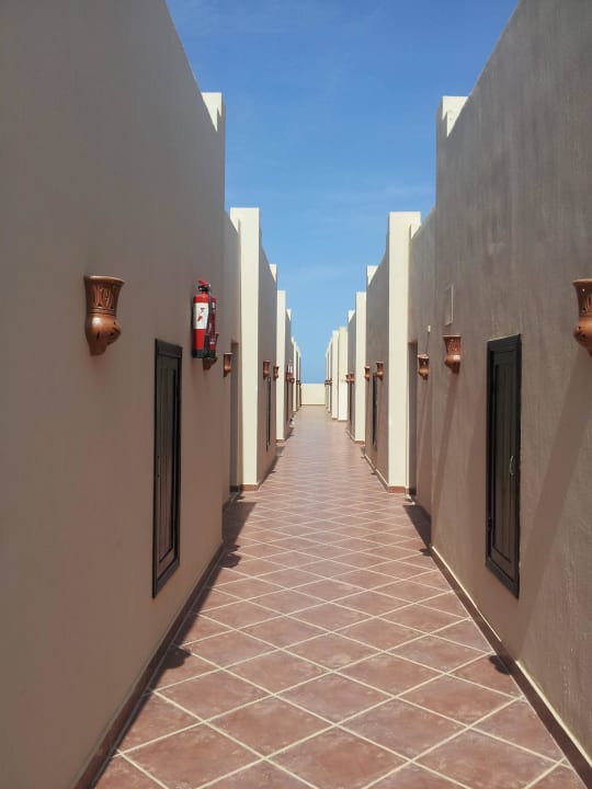 Korytarz Three Corners Sea Beach Resort