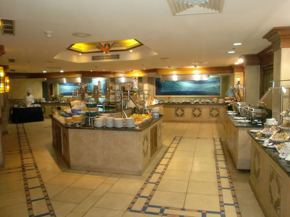 Abendbüffet beim Start Continental Hotel Hurghada