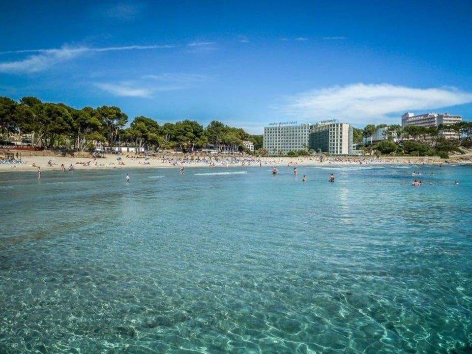 Sehr schönes Wasser und toller Strand Hotel Vibra Beverly Playa