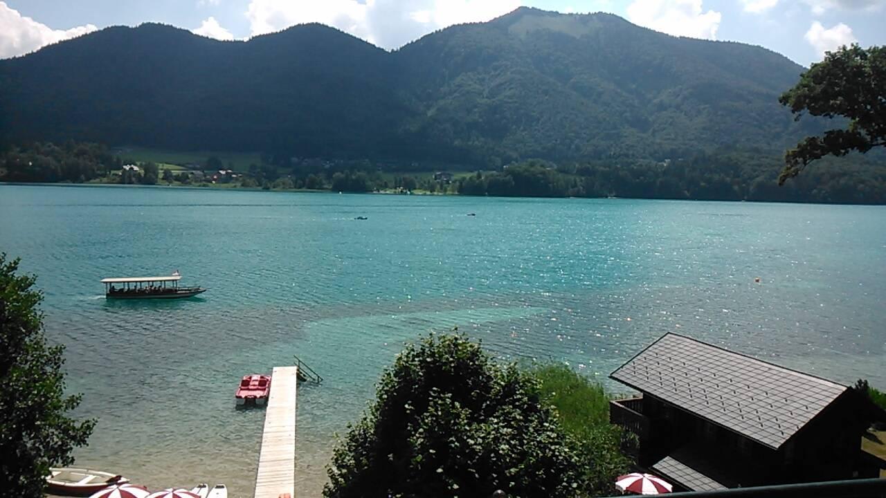 Blick auf den Fuschelsee Hotel Seewinkel
