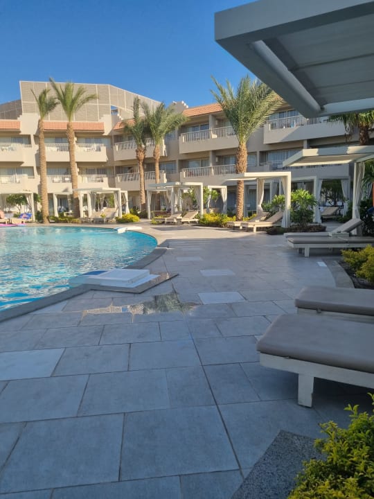 Pool JAZ Elite Casa del Mar Beach
