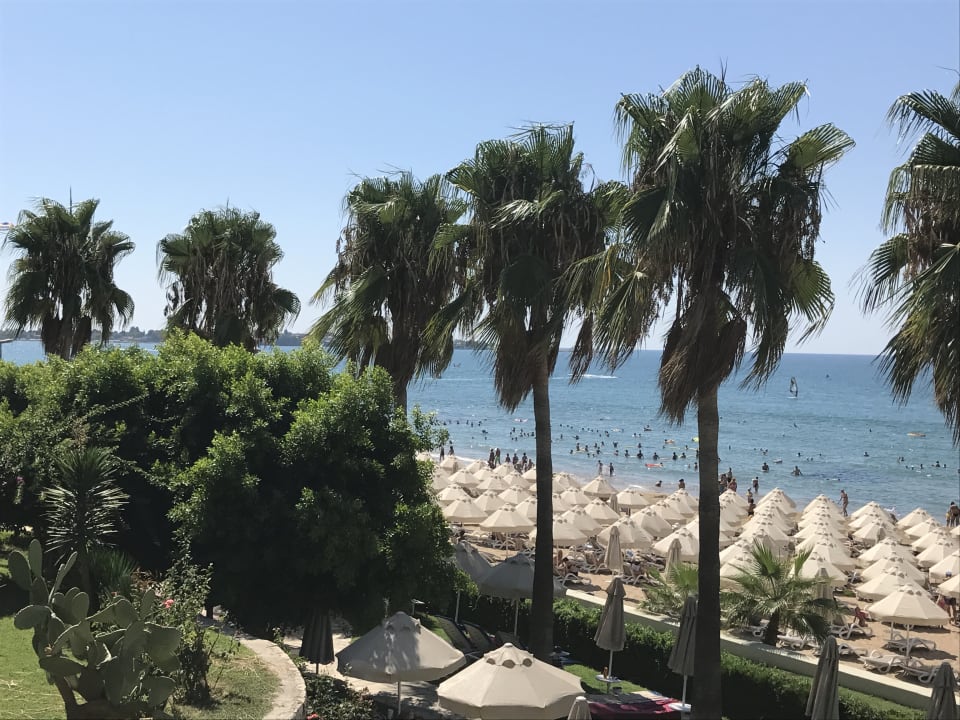 Strand Club Melas Privé