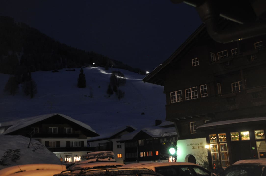 Blick vom Hof bei Nacht Hotel Alte Krone