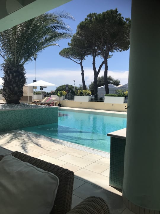 Pool Hotel Montecarlo