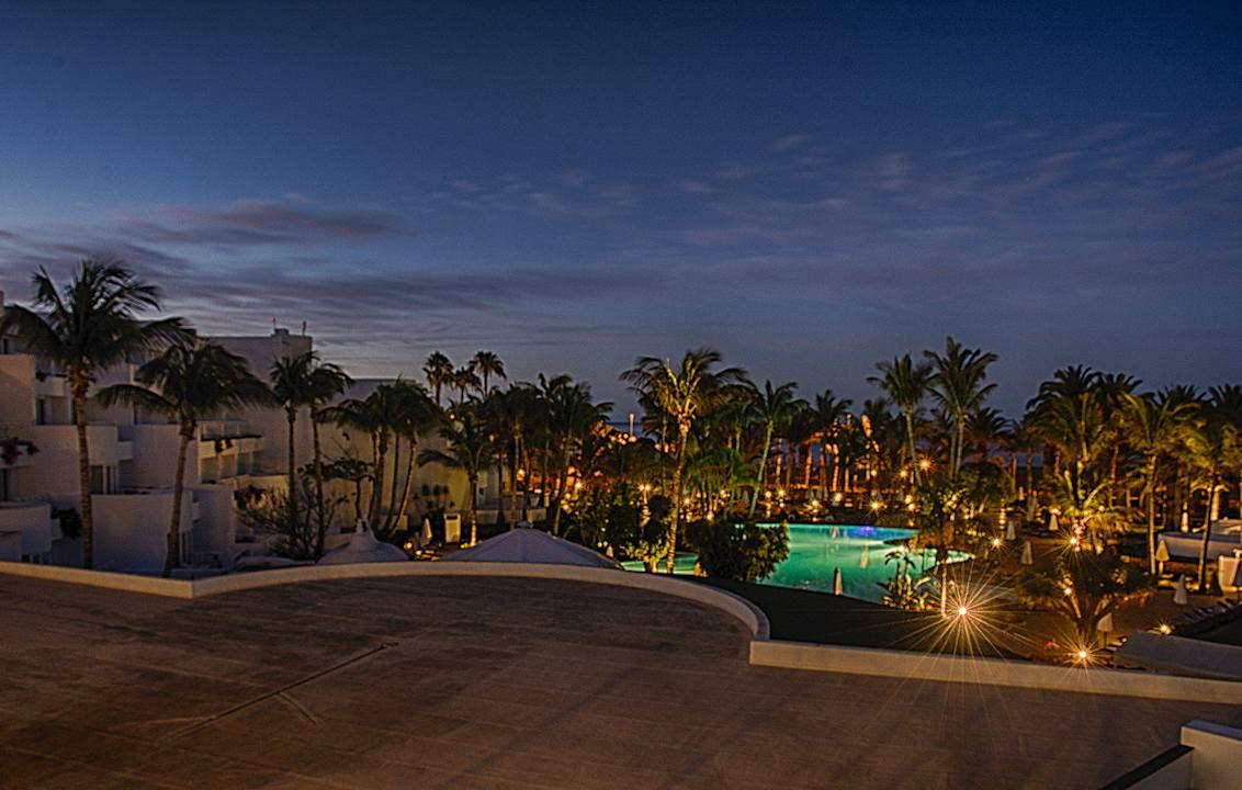 Abend am Pool Hipotels La Geria