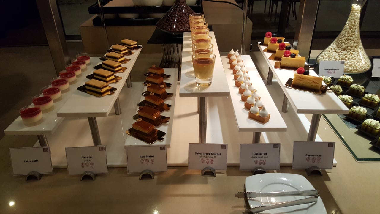 Gastro Crowne Plaza Hotel Yas Island