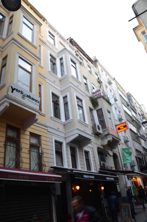 Exterior view Konak Suites