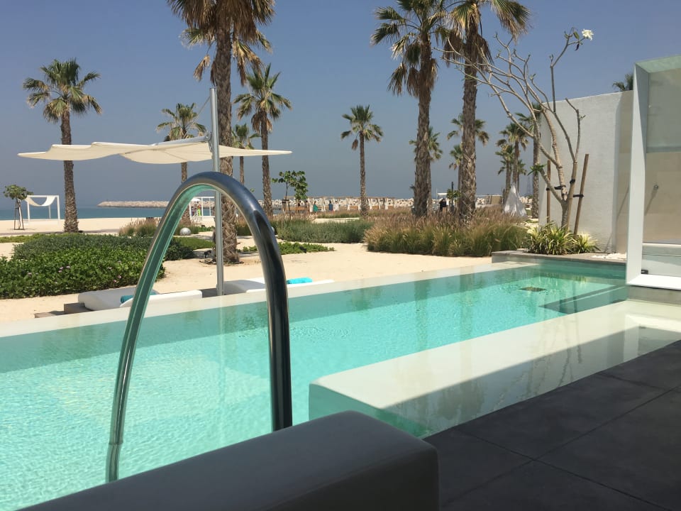 Pool Nikki Beach Resort & Spa Dubai