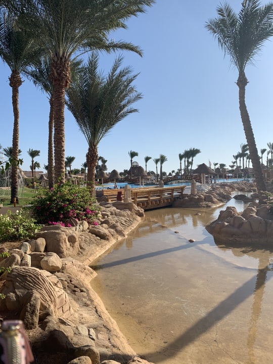 Gartenanlage Parrotel Beach Resort