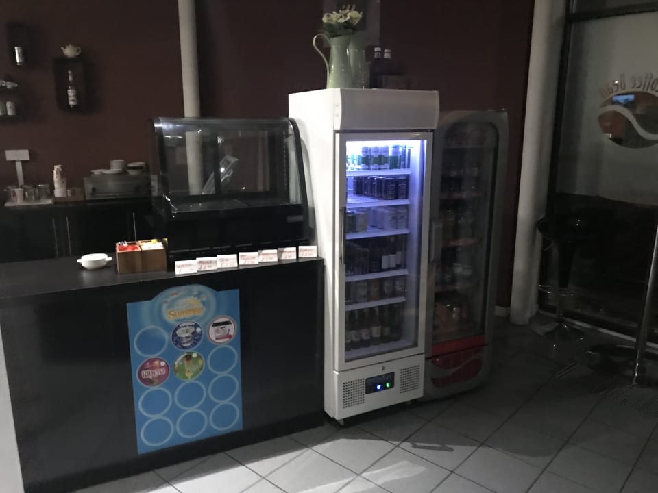 Verkaufstresen in der Lobby Pendulum Hotel