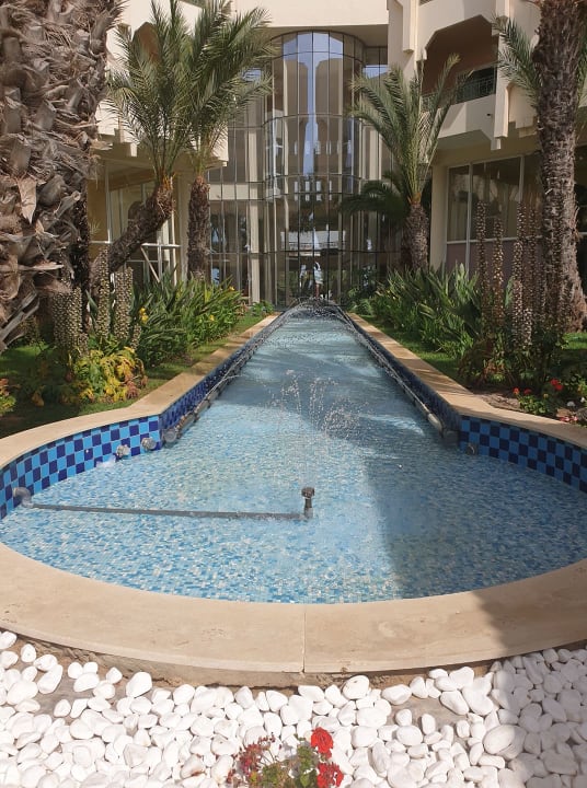 Gartenanlage Iberostar Waves Averroes