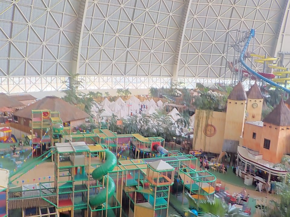Sport & Freizeit Tropical Islands Resort - Zelte