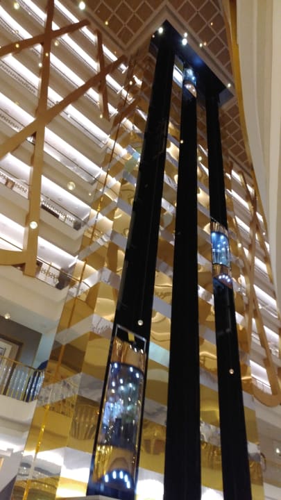 Aufzug Dream World Aqua Hotel