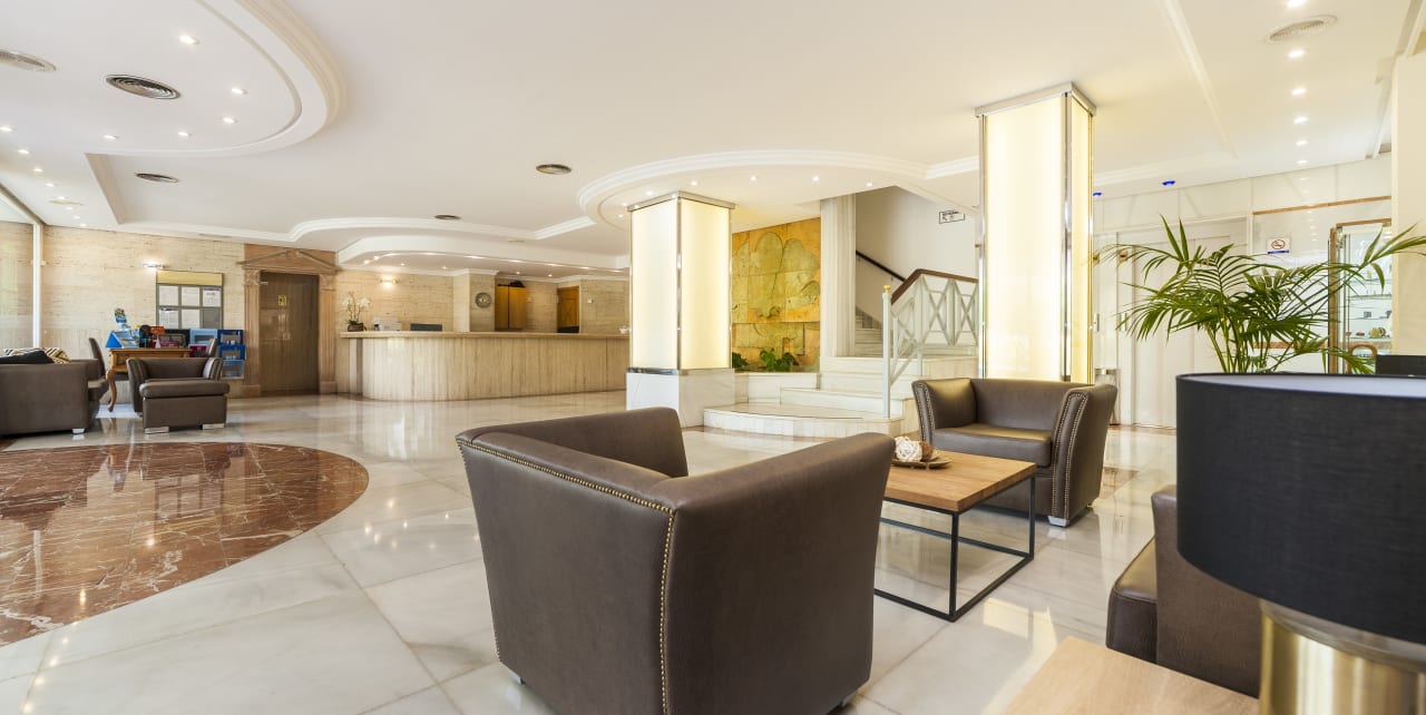 Lobby Globales Palmanova Palace