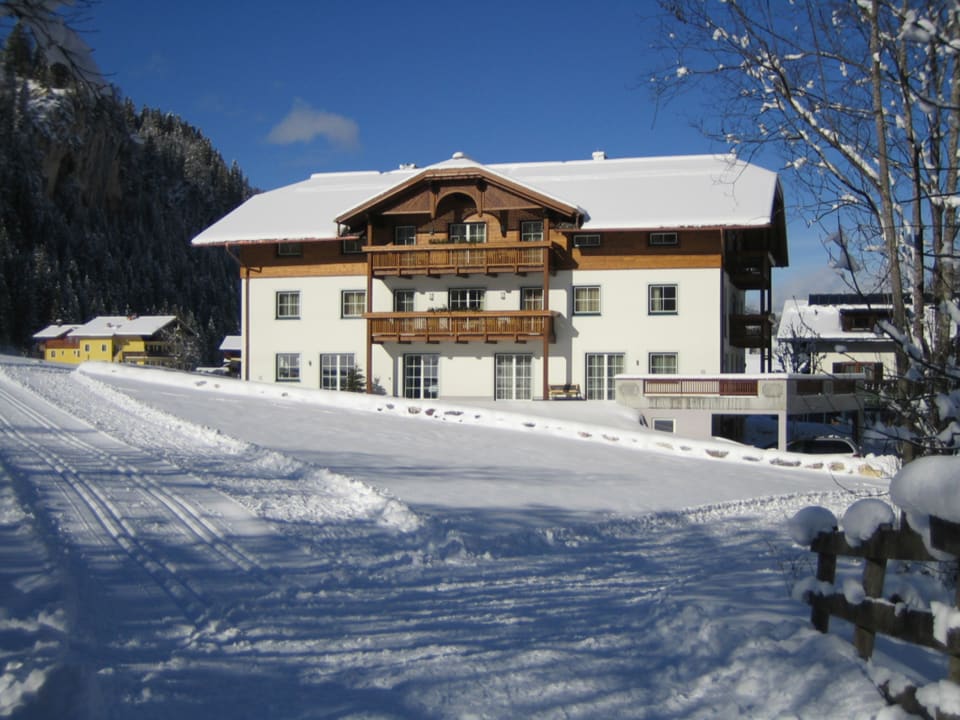 Außenansicht Appartementhaus Elmo