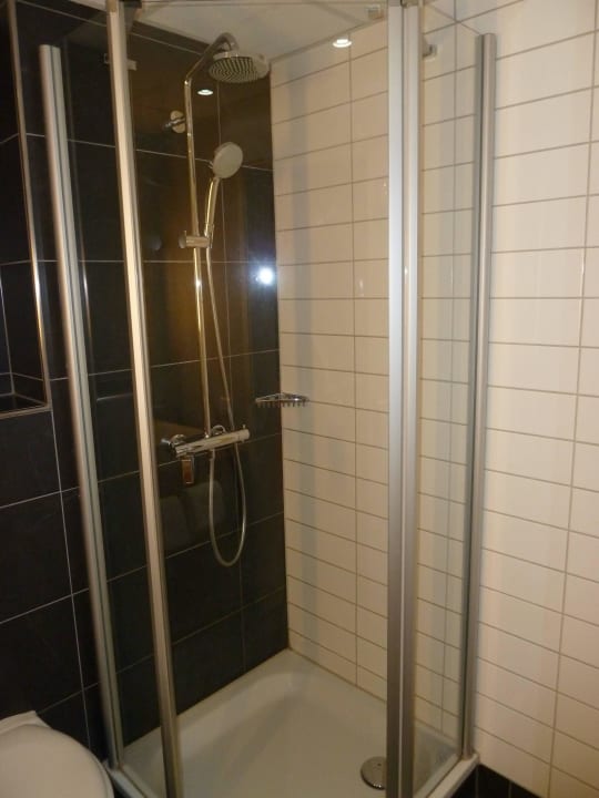 Dusche Mercure Hotel Groningen Martiniplaza