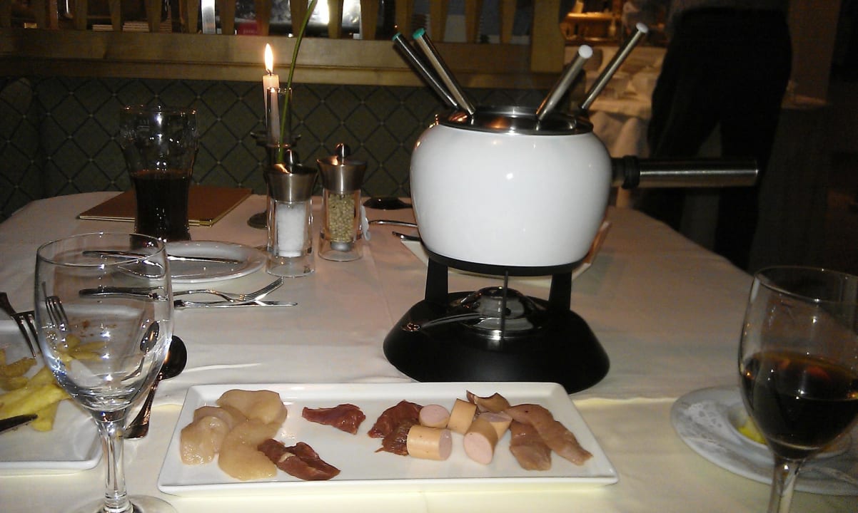 Fondue Alpines Gourmet Hotel Montanara
