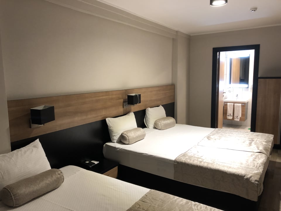 Zimmer Kalevera Hotel