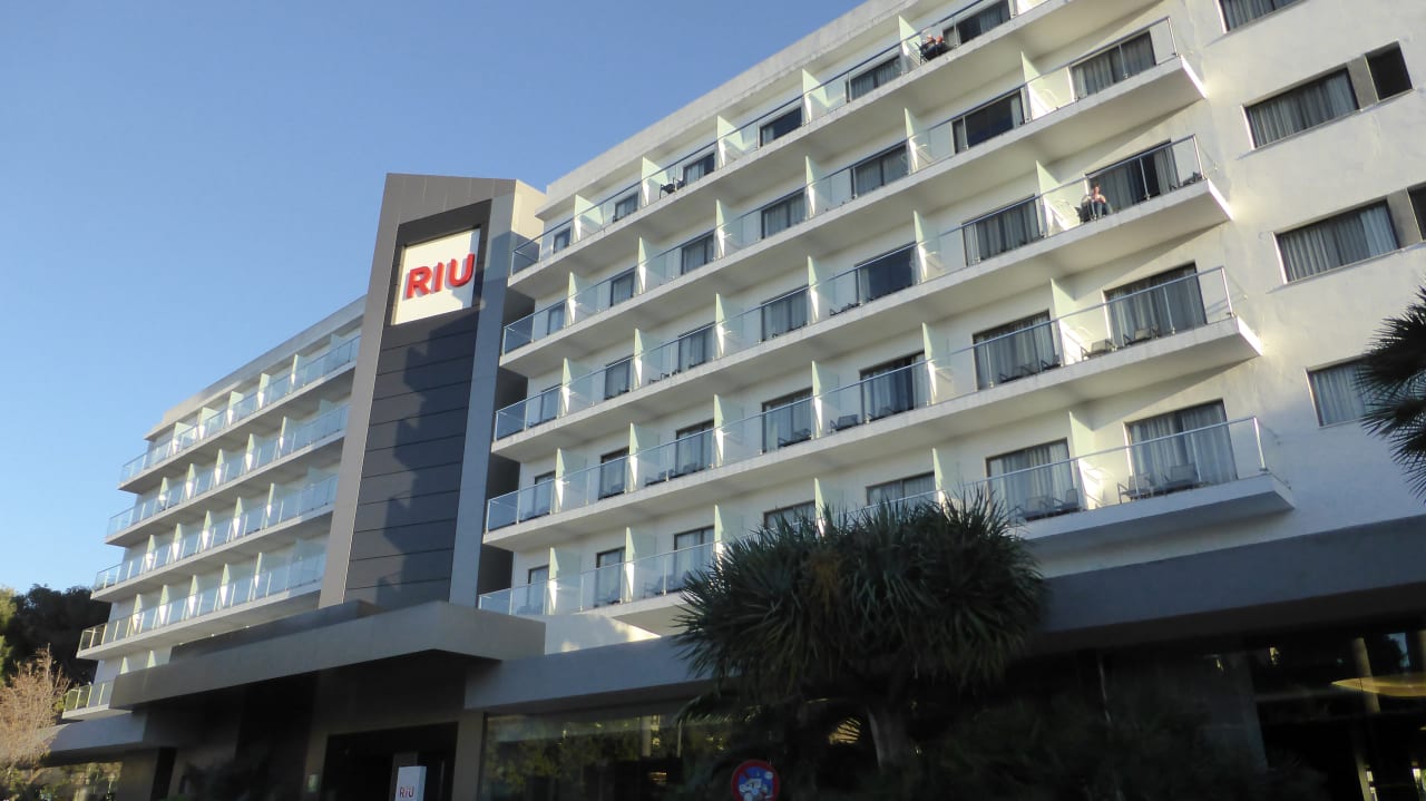 Außenansicht Hotel Riu Bravo