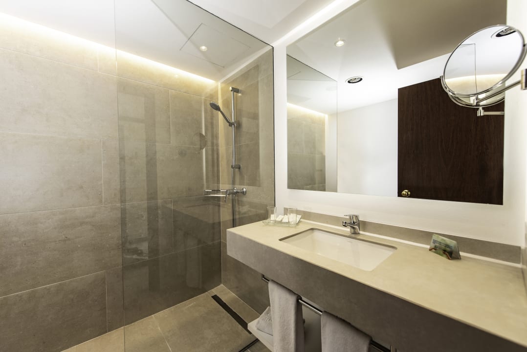 Zimmer allsun Hotel Cormoran