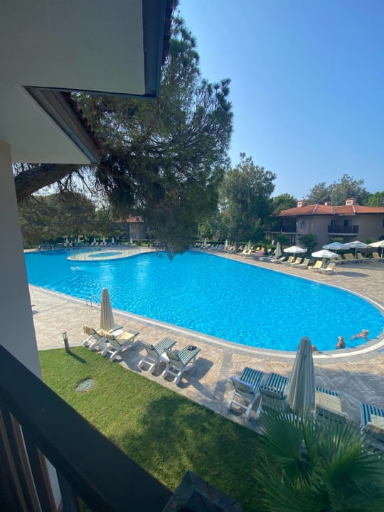 Pool Xanadu Resort Hotel