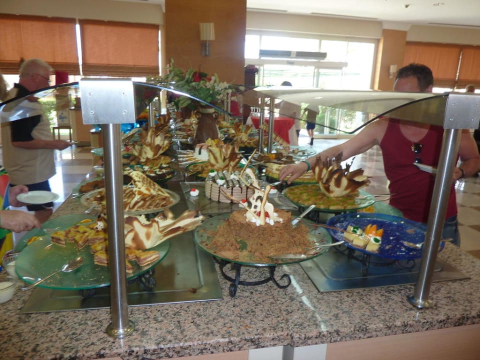 Büffet DoubleTree by Hilton Antalya-Kemer