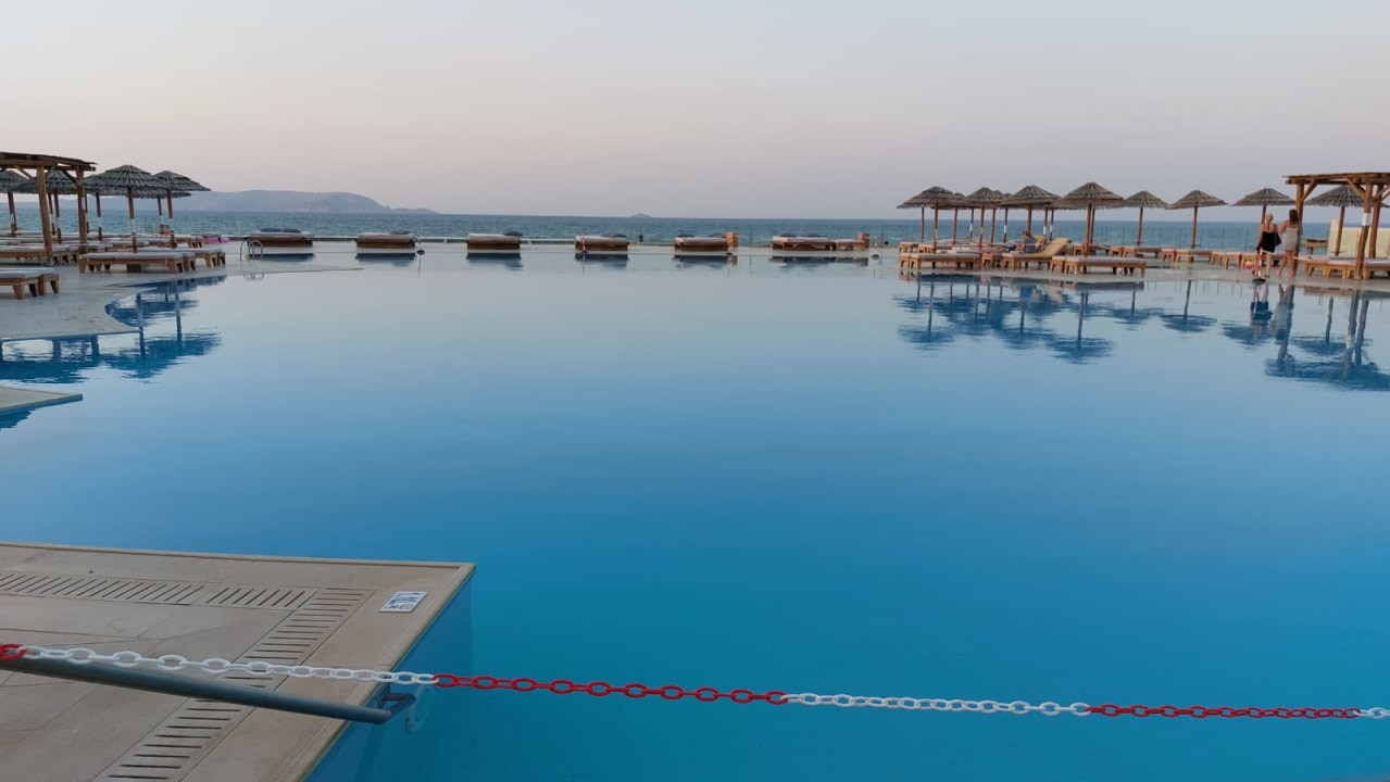 Pool Mitsis Selection Rinela