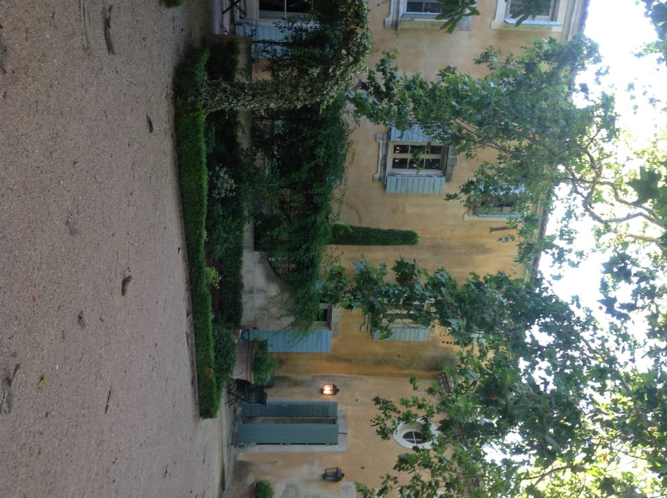 Manoir Hotel Oustau de Baumanière