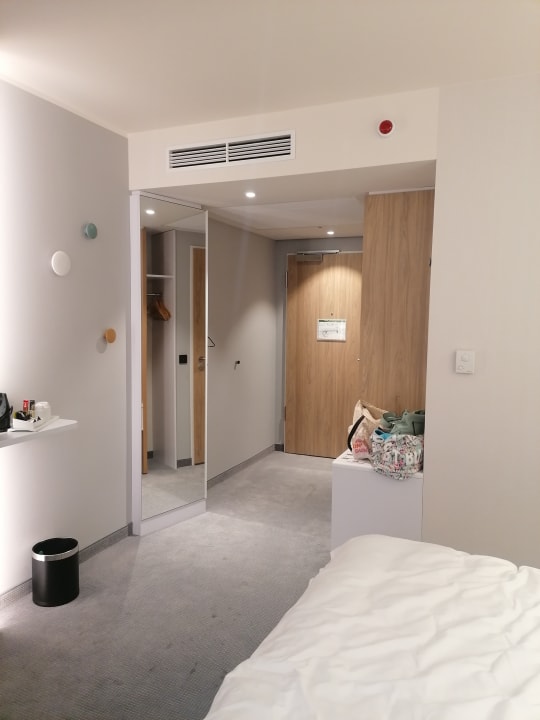 Zimmer Holiday Inn Express Düsseldorf - Hauptbahnhof by IHG